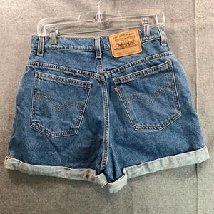 Vintage Levi's Blue Jeans Shorts Women Size 11 Regular Fit Jeans
